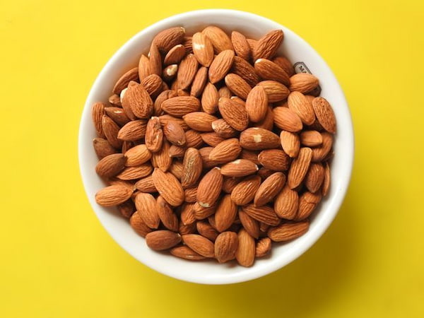 تصویر 5 از خرید و قیمت  بادام مامایی اصفهان + فروش صادراتی
